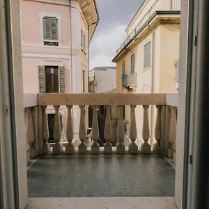 https://apt-arena-luxury.hotelinveneto.com